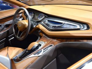 Cadillac elmiraj превратят в седан к 2016 году