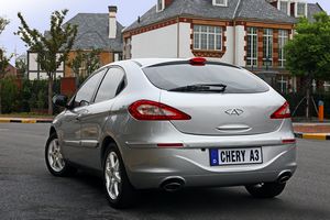 Chery m11 sedan и hatchback