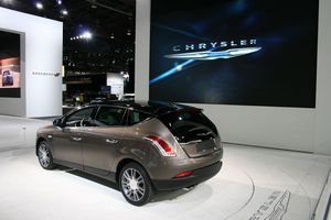 Chrysler выходит на рынок коммерческих автомобилей
