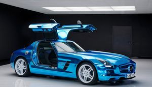 Daimler и renault могут начать выпуск дорогих автомобилей
